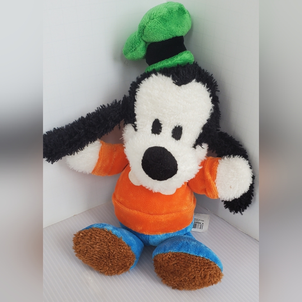 Disney Store Little Ones Plush Goofy Doll Stuffed Animal Toy Lovey 11" Bean Bag